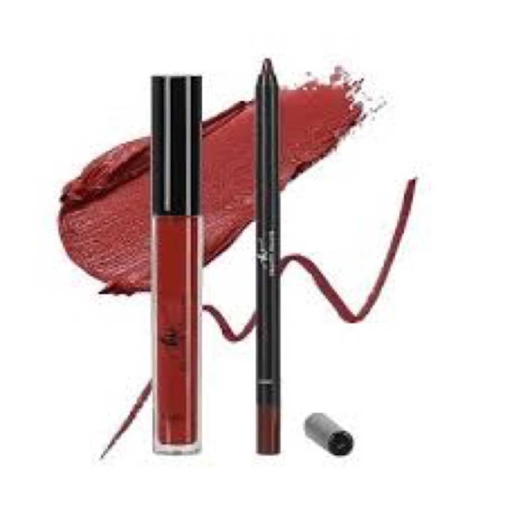 BEAUTY VAULTE Erupt Lip Set